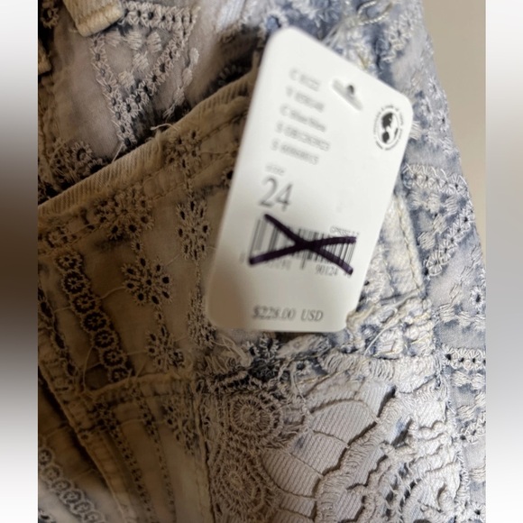 NWOT FREE PEOPLE WE THE FREE Rancher Slouchy Jeans | MSRP $228 - Picture 3 of 9